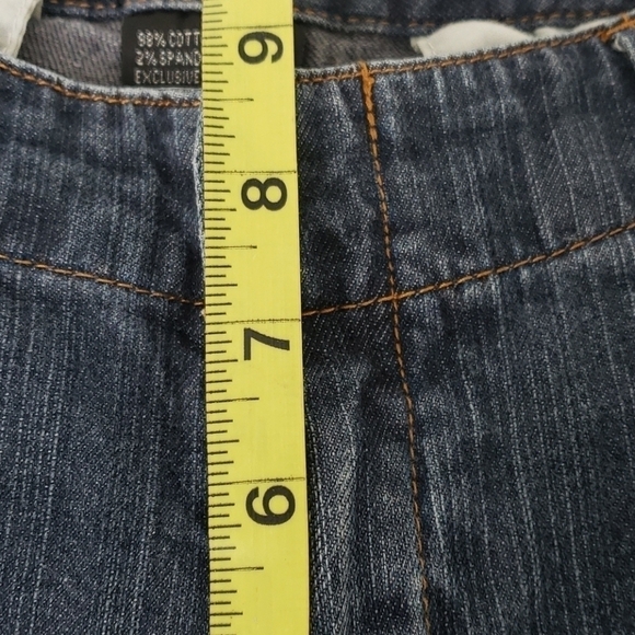 VENUS Luna Fit Bermuda Denim Shorts 10 VGUC - Picture 7 of 9